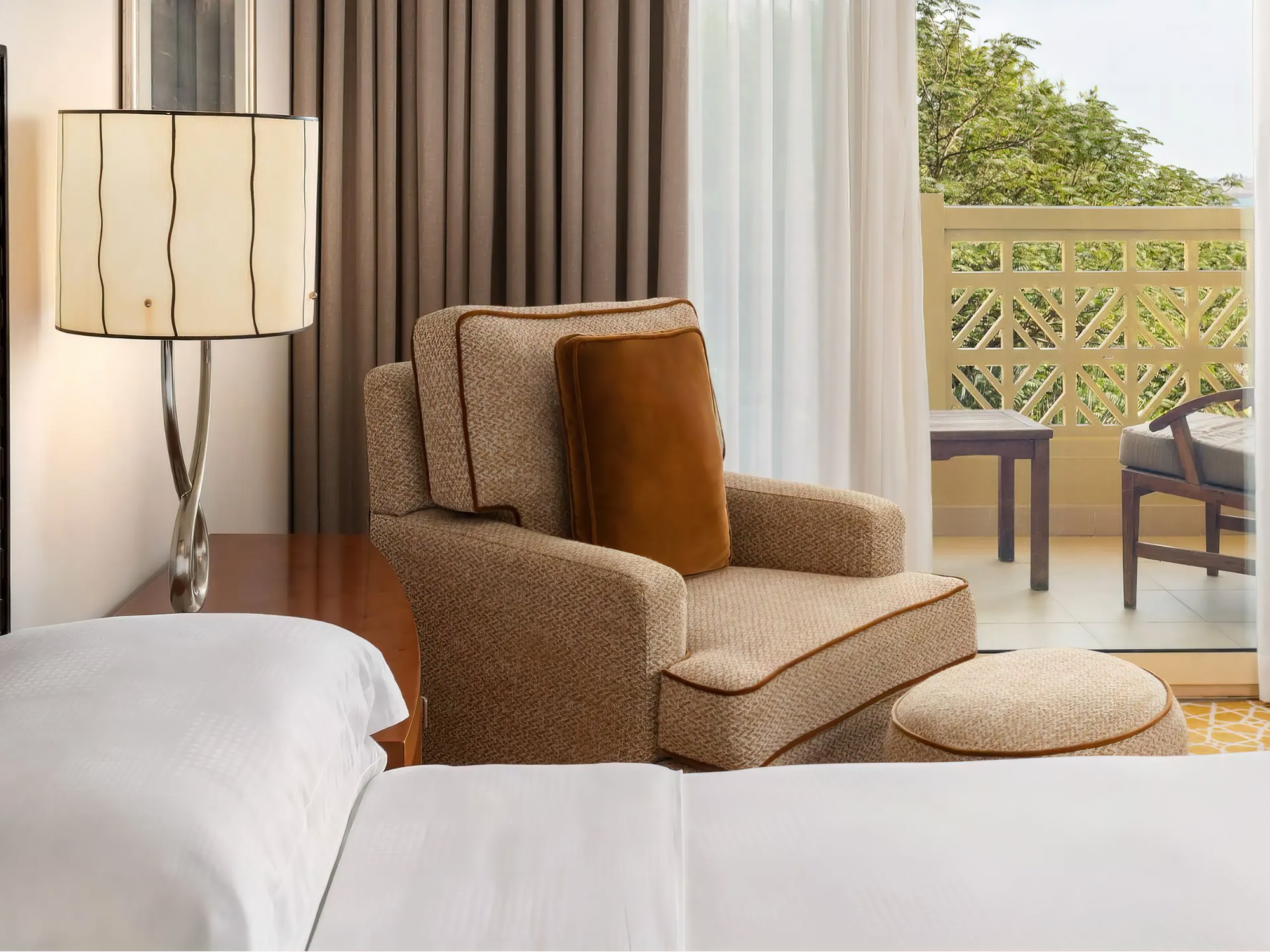 Grand Hyatt Hotel & Apartment